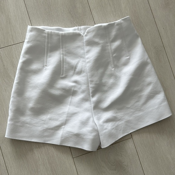 Zara white shorts - Picture 3 of 3